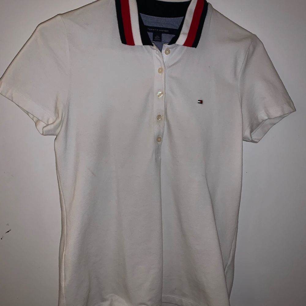 White Tommy Hilfiger collared shirt